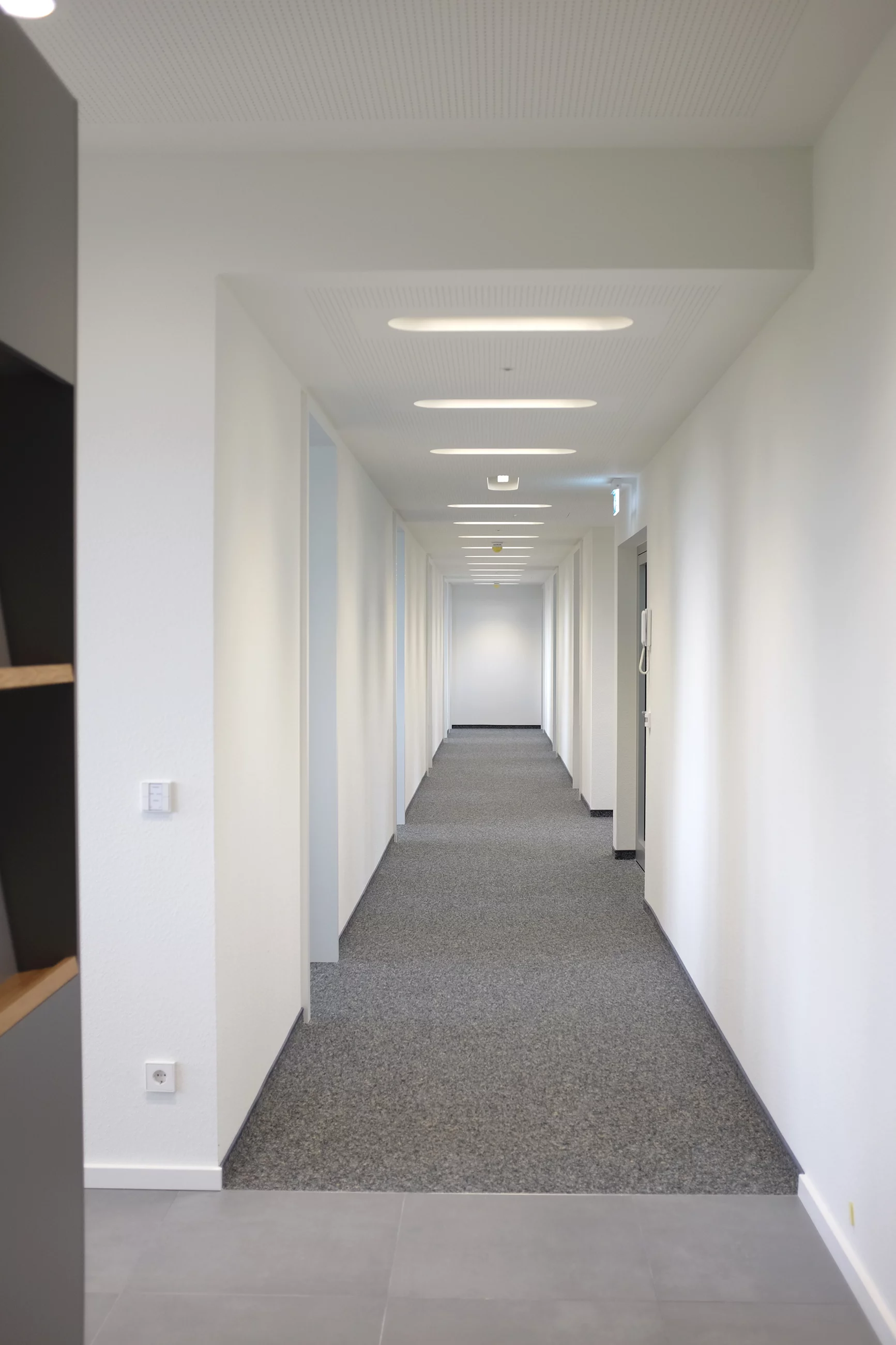 Bürogestaltung Gang